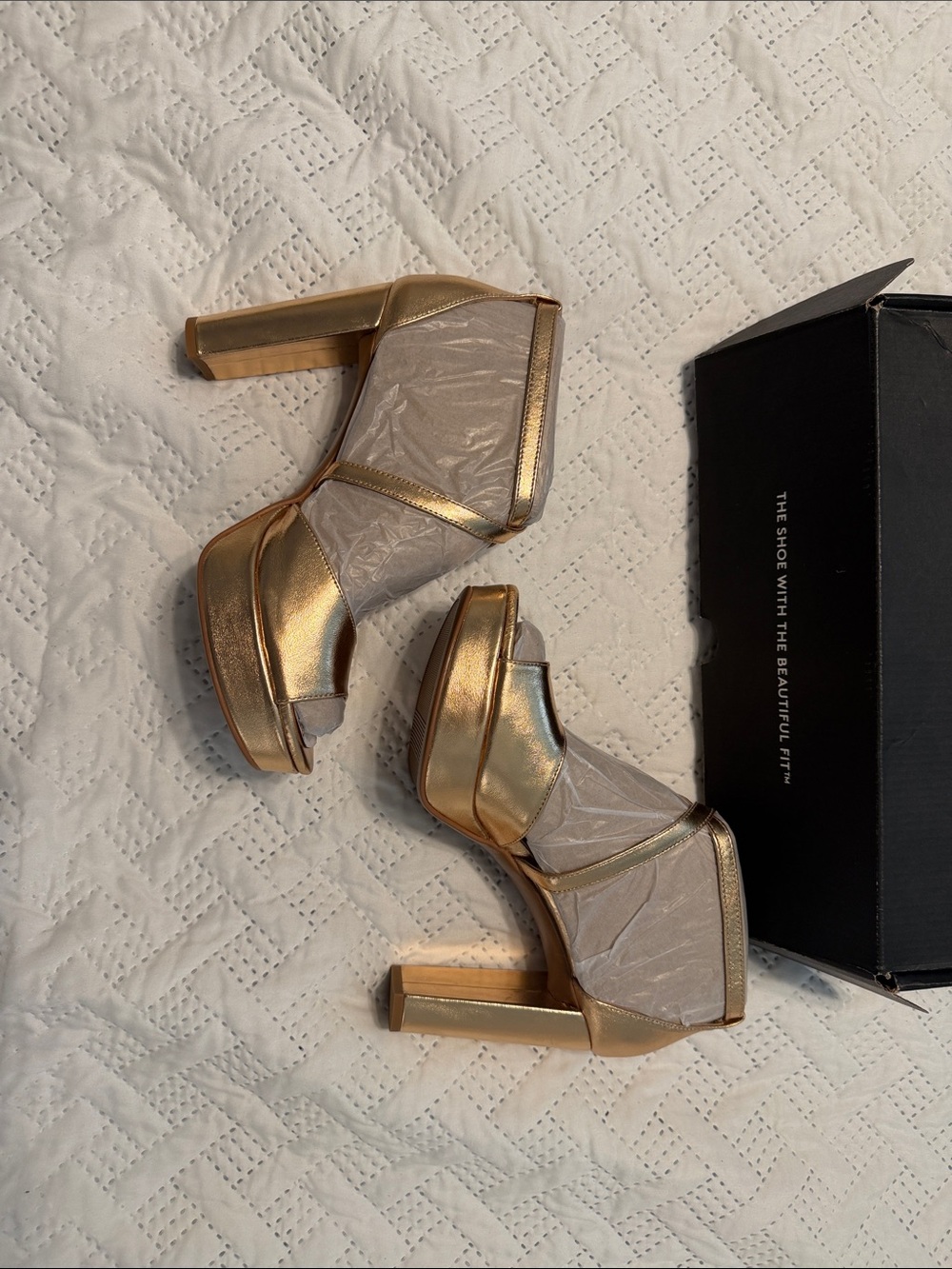 Naturalizer Metallic Gold Platform Heel Sandals
